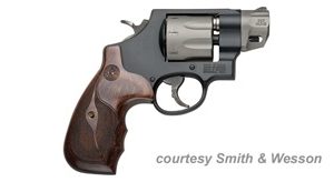 SMITH & WESSON 327 SC for sale