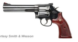 SMITH & WESSON 586 CLASSIC DISTINGUISHED COMBAT MAGNUM for sale